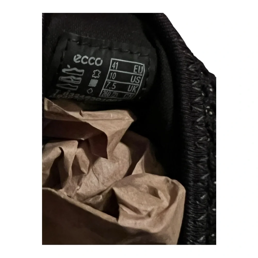 Ecco Exostrike GTX Women's Gore Tex High Hiking Shoes, Pre-owned Like New - Picture 12 of 14